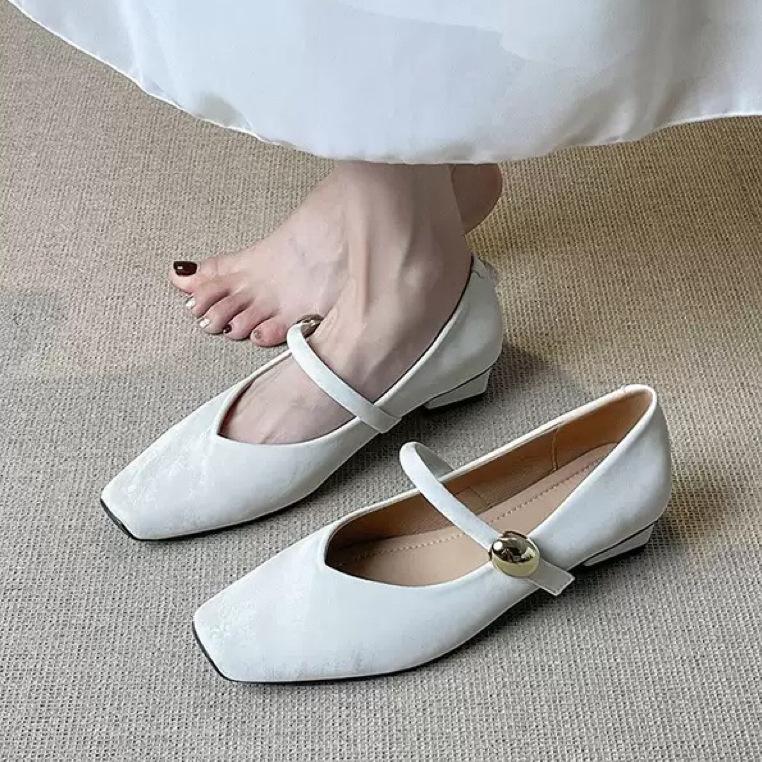 Sheepskin version silver inner height increasing shoes square head new single shoes women's beautiful ballet shoes thick high heel Mary Jane shoes