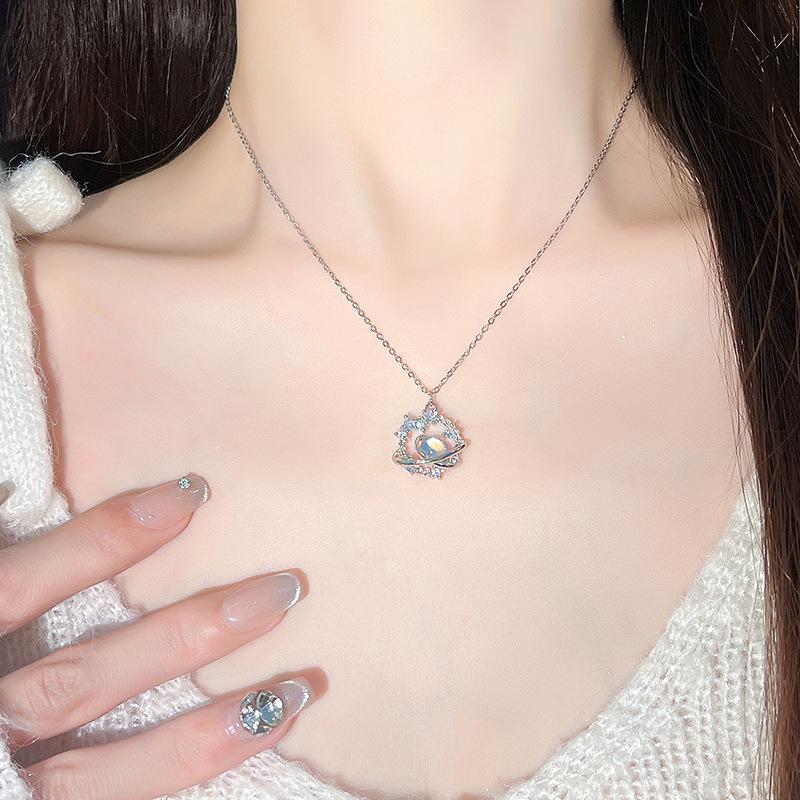 Galaxy Planet Necklace for Women Fashion Trendy Daily Commute Collarbone Chain Stylish Versatile