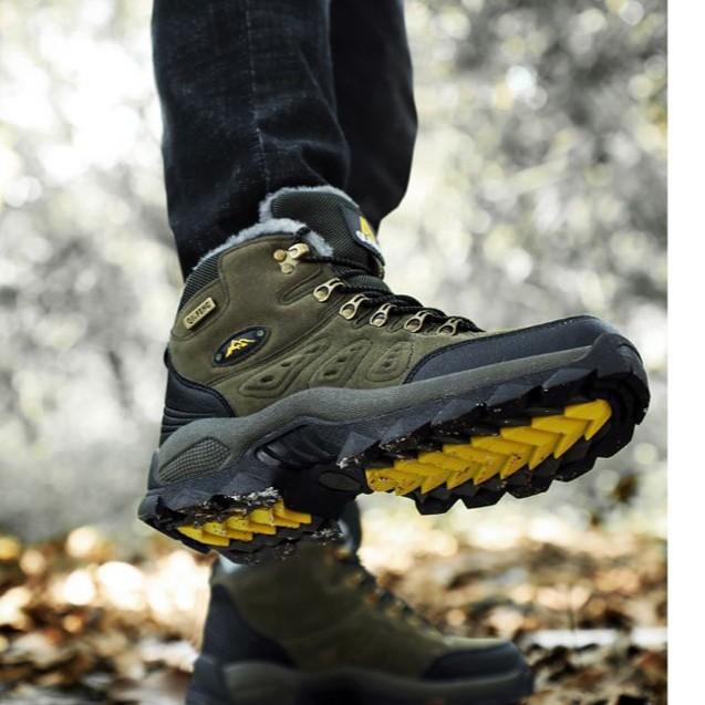 Cotton Shoes Men's Travel Sports Hiking Shoes High-top Outdoor Large-size Off-road Shoes Autumn and Winter Warm Men's Shoes