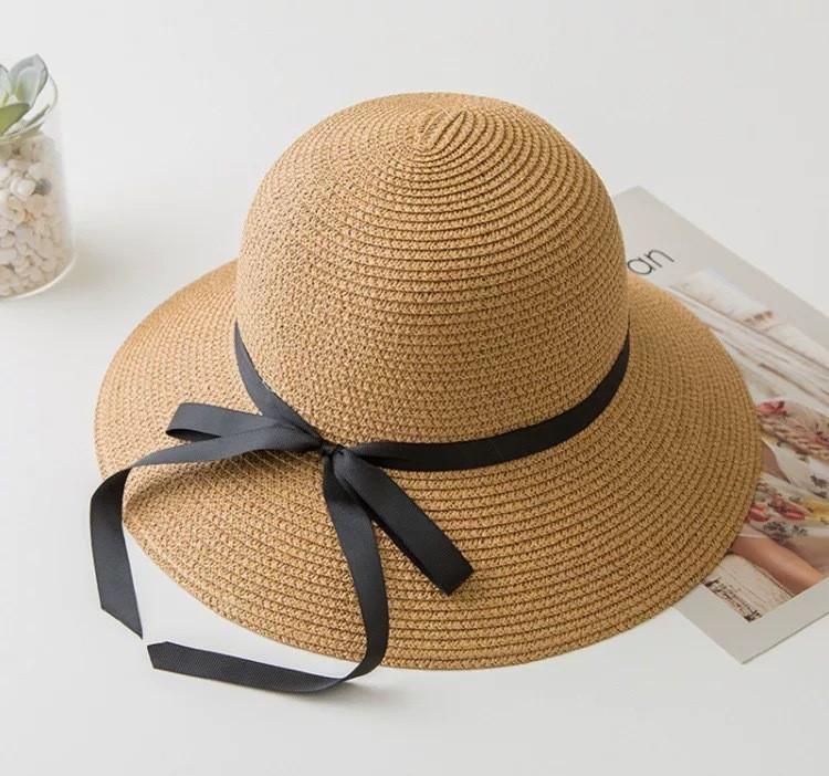 Summer Breathable Straw Hat With Wide Brim And Mesh Design For Beach And Sun Protection
