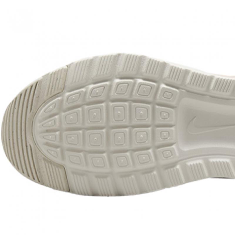 Nike Women S Running ShoeS  B19   Hf1233 107 Women S Air Max nuaxiS