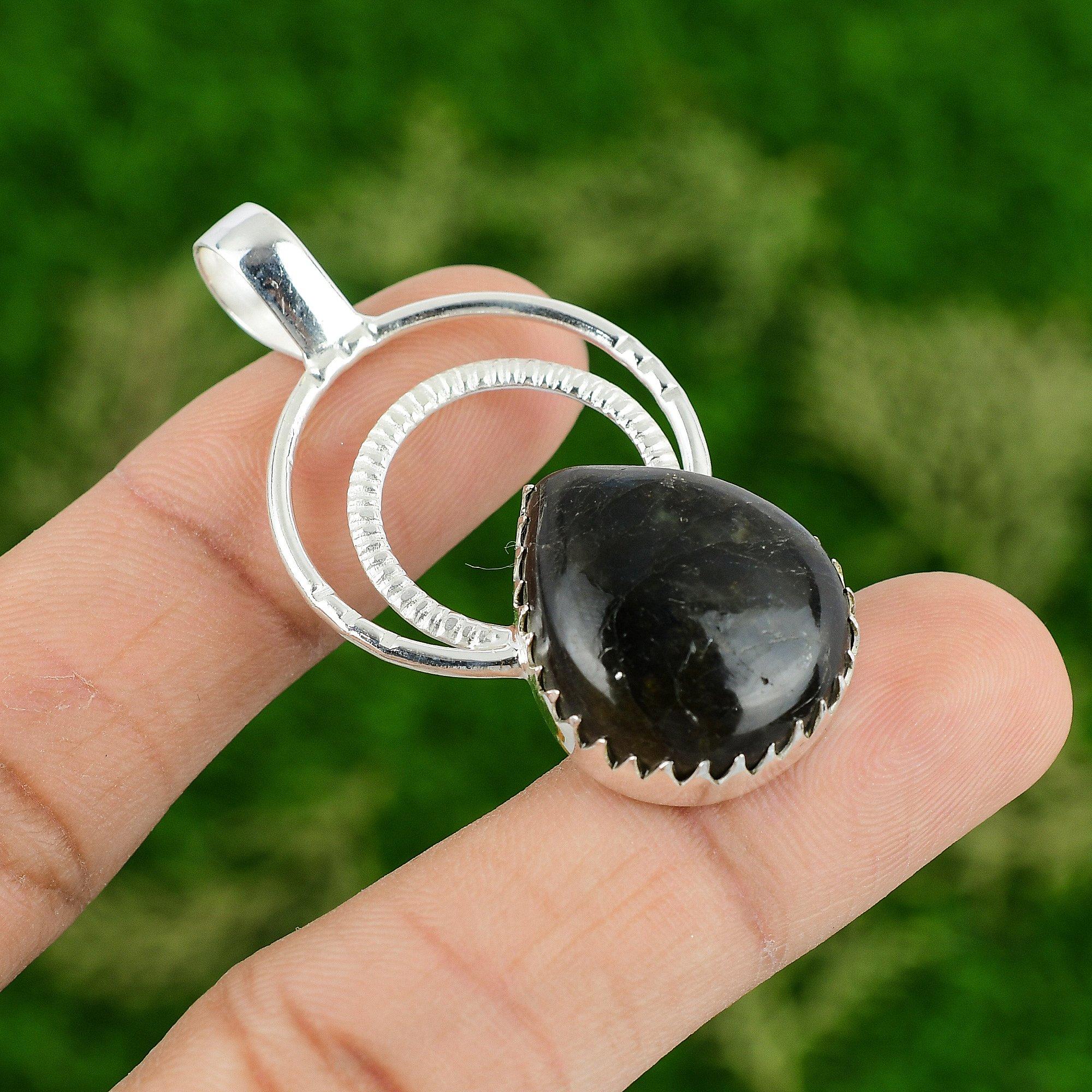 

Sisters Day Sale 925 Sterling Silver Labradorite Gemstone Unique Wedding Pendant