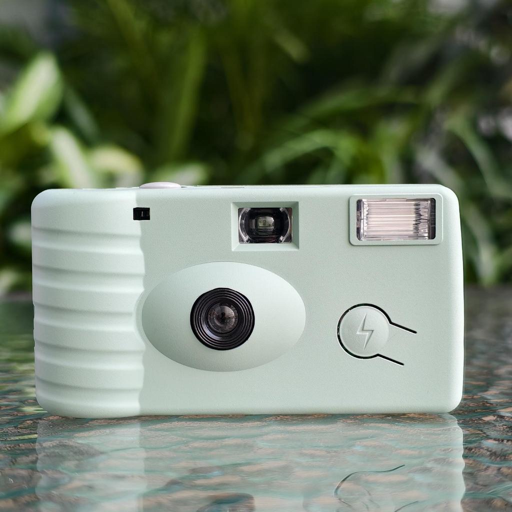 17-Pack 35mm Disposable Cameras: Capture Memories with Custom Patterns