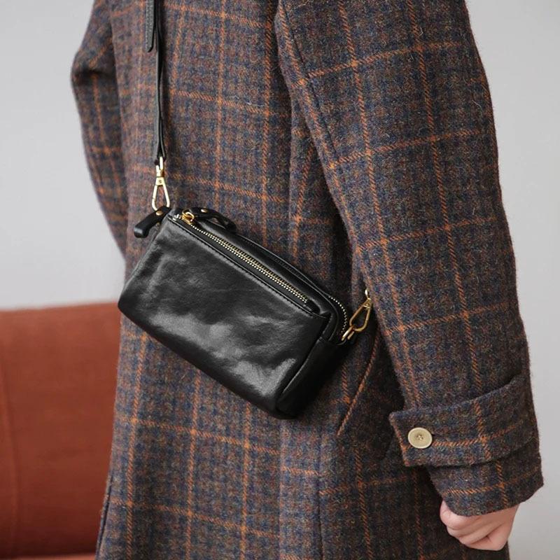 

Single-shoulder Women s Handbag, Crossbody Bag, Light Luxury Phone Bag, Versatile for Daily Wear, Small Square Bag чорний