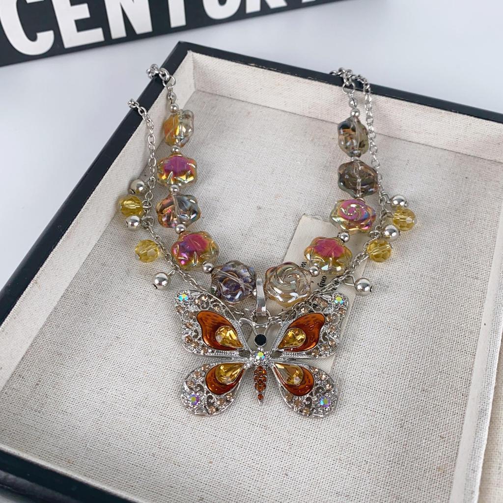 Elegant Double Layer Butterfly Tassel Necklace - Retro Chinese Palace Design with Feminine Charm