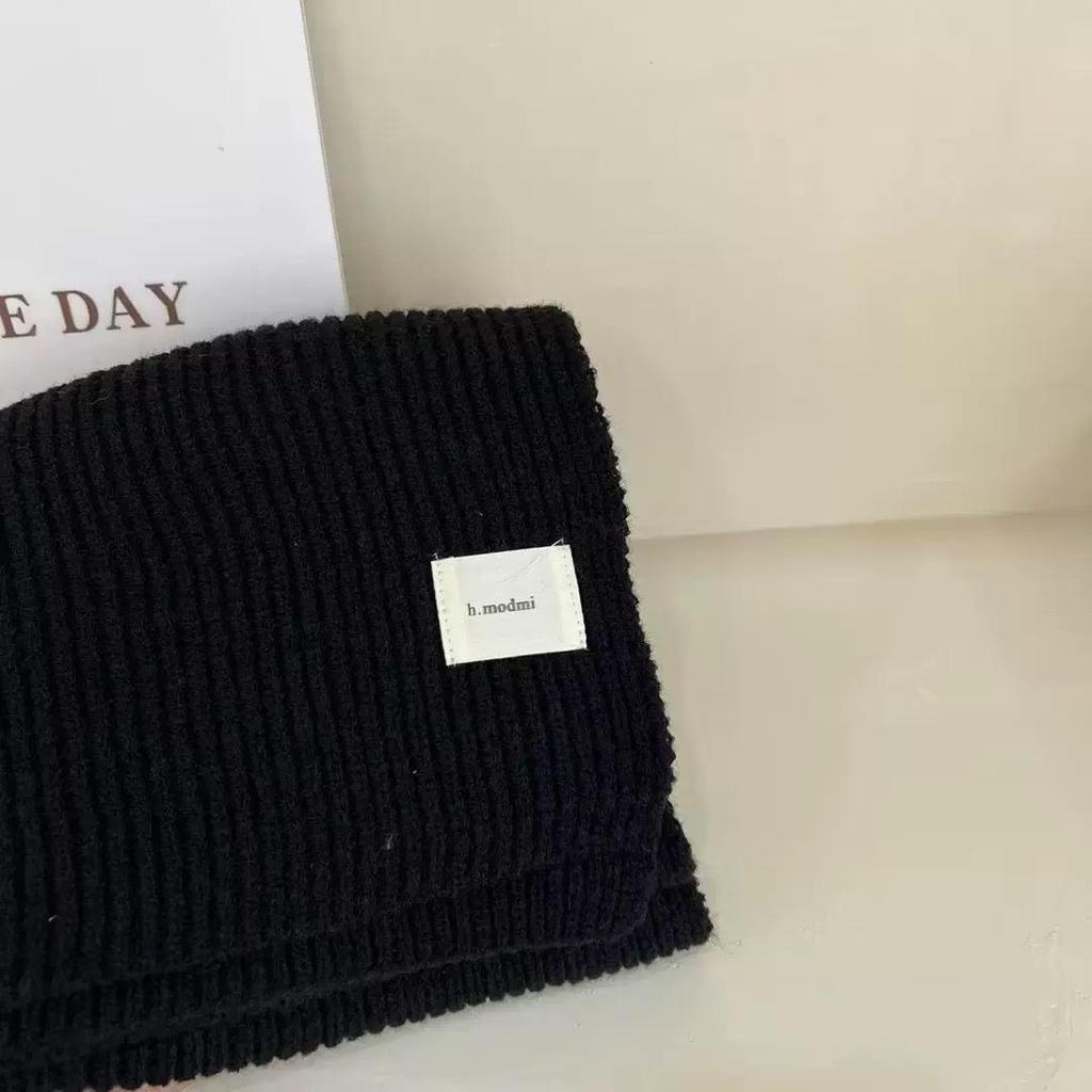 Korean Style Versatile Knitted Scarf for Women - Green, Blue, Red, Warm & Stylish for Autumn/Winter
