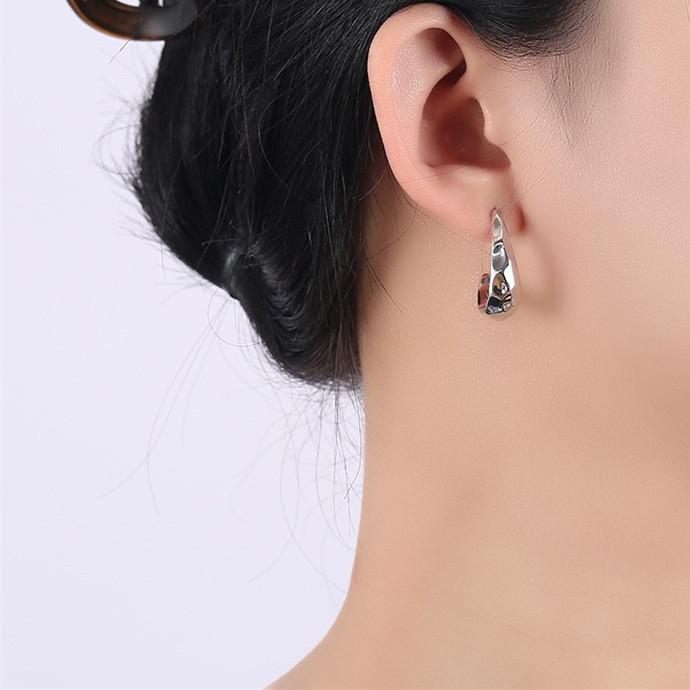 Irregular Earrings, Niche Design, High-end Stud Earrings, Light Luxury Temperament Earrings, One Piece Is Sent On Behalf of Others.