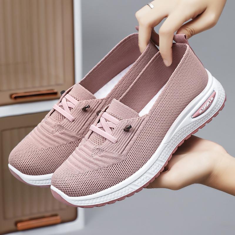 New Casual Women's Shoes Flying Woven Breathable Mom Shoes Shallow Single Shoes