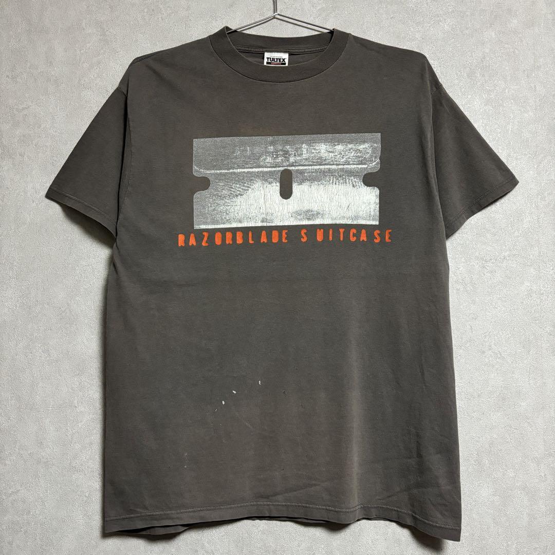 

[USED] 1. BUSH RAZOR BLADE SUITCASE 1996 T-shirt