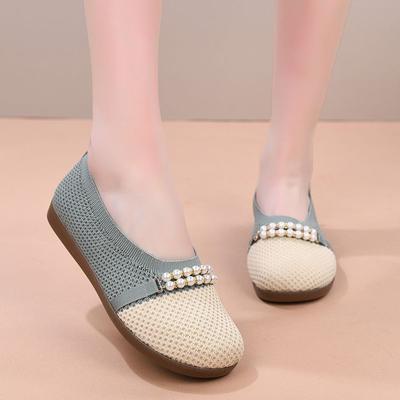 Flat Soled Mesh Breathable and Comfortable Board Shoes Casual Lightweight Fashionable and Versatile Outdoor Women Shoes