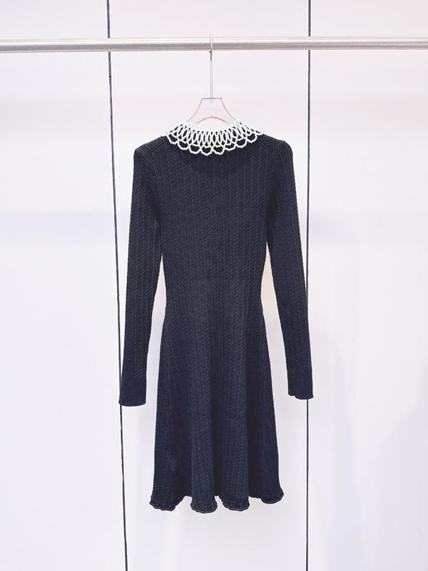 Women's 2025 Autumn/Winter French Fashion Beaded Dress with Detachable Doll Collar