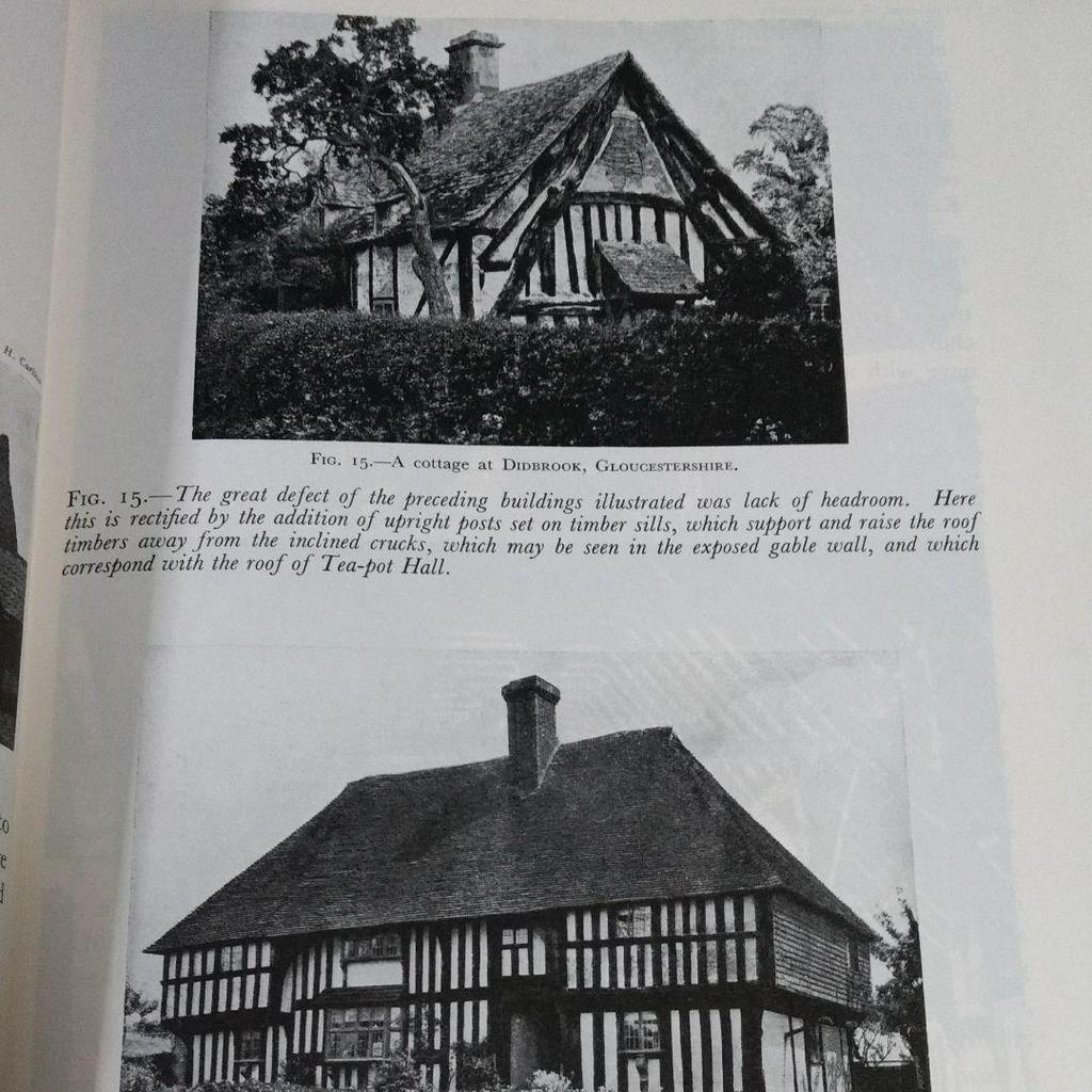 [USED] A History of the English House