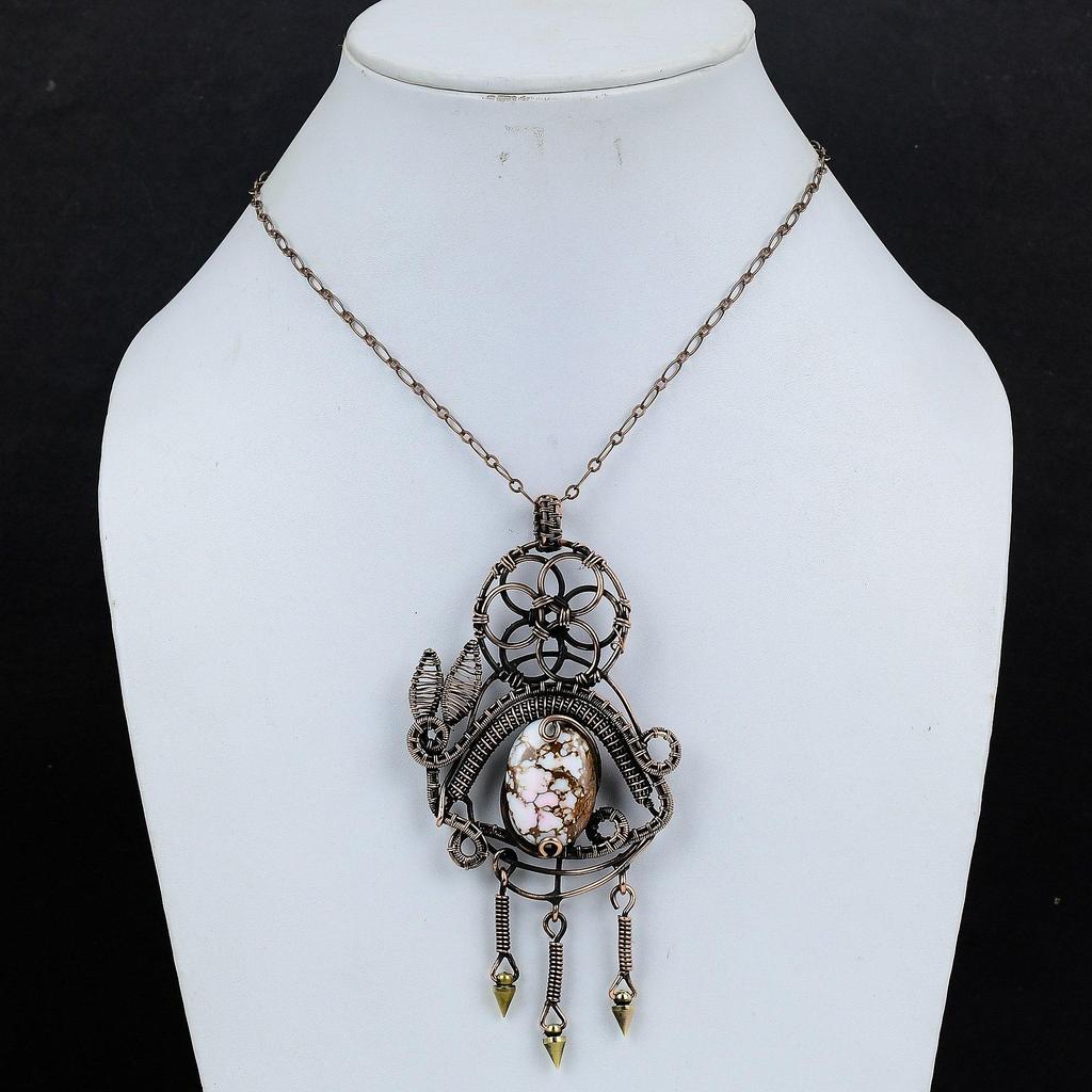 Wisiorek Dzikiego Konia Biżuteria z Kamieni Szlachetnych, Ręcznie Robiony Wisiorek Owinięty Drutem Miedzianym 999, Biżuteria o Najnowszym Wzornictwie