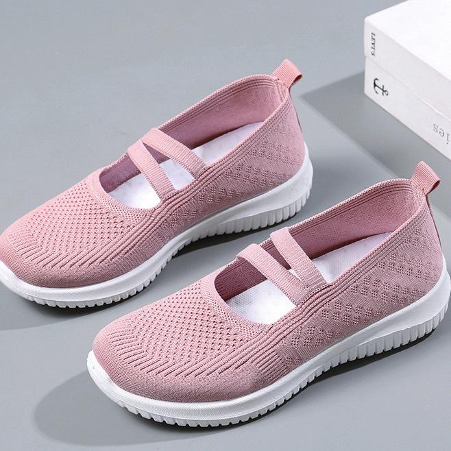 Shoes women's 2025 new cloth shoes large size women's shoes breathable fly-woven shoes soft-soled casual mother shoes