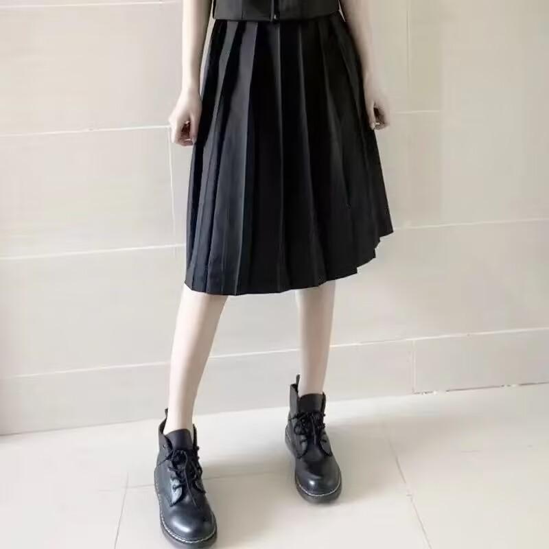 Großformatiges Schwarzes Dreistreifen-Matrosenanzug-Set - Authentischer Japanischer Schulstil für Damen