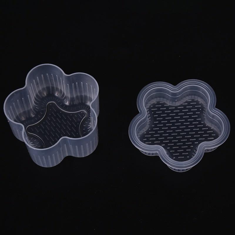 2PCS Triangle  Bear Heart Flower Shape Sushi Mold Onigiri Rice Ball Bento Press Sushi and Ball Maker Mould DIY Tools Set Kitchen Accessories