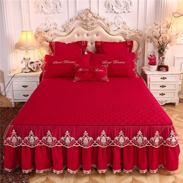Luxury Princess Lace Bedspread Bed Skirt Sheets Thicken Quilted Fitted Bed Sheet Bedding Queen King Non-slip Mattress Cover for Queen
