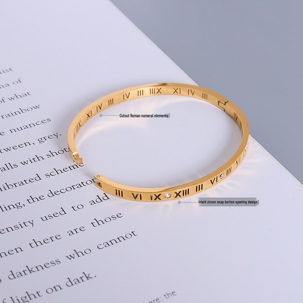 

Elegant Rhinestone Narrow Bangle: Versatile Gold-Plated Titanium Steel Bracelet for Women