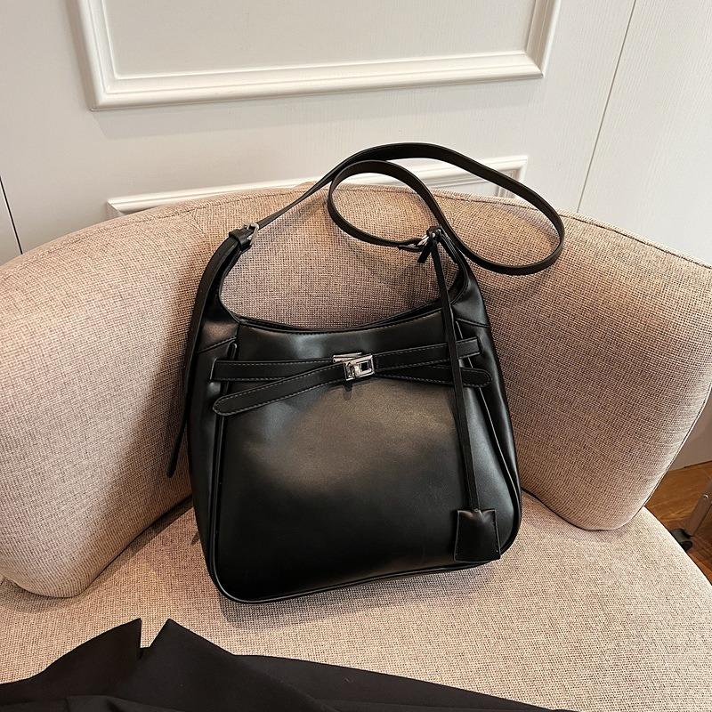 Retro fashion tote bag women's new large capacity trend versatile shoulder bag niche messenger bag