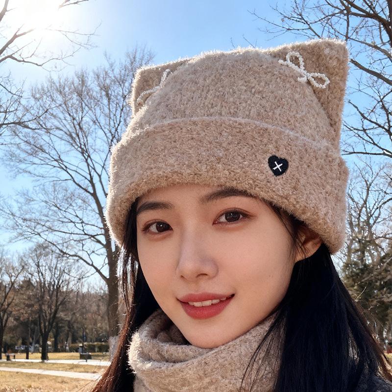 

Autumn and winter cute cat ears warm and cold ear protection hat showing face small pullover hat M（56-58cm）