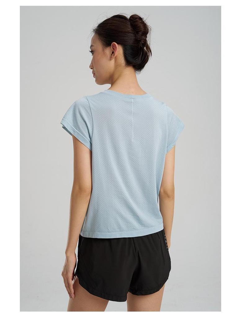 Women's COOLMAX Quick-Dry Moisture-Wicking Athletic Top for Running & Yoga