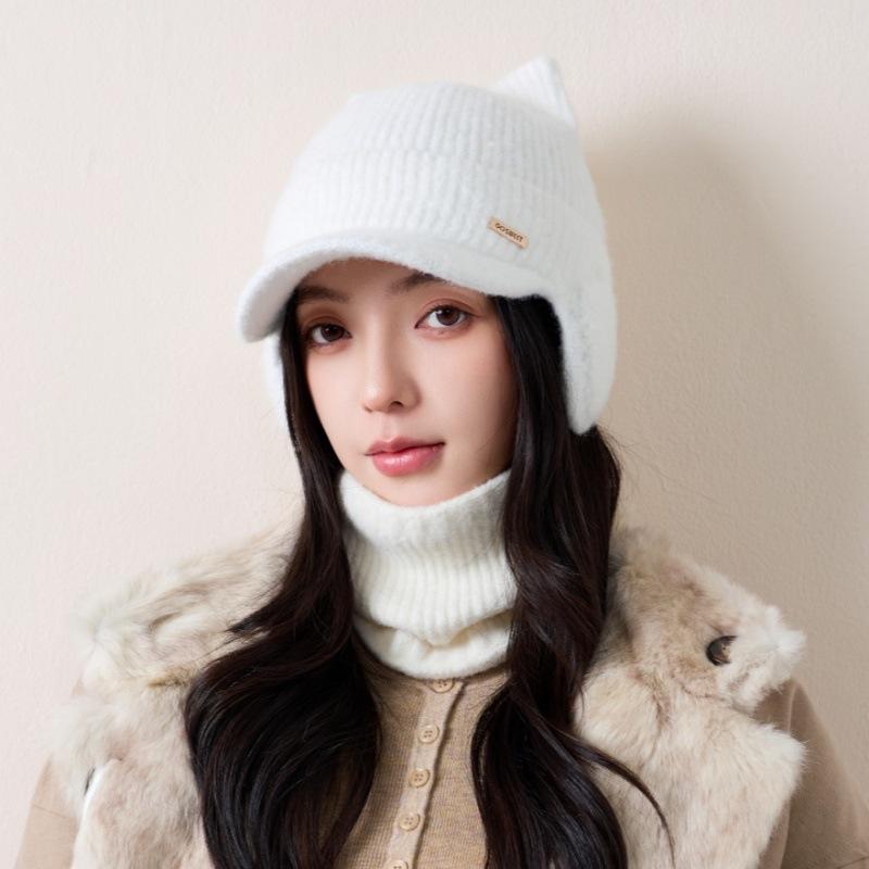 Internet celebrity cat ear knitted hat women's autumn and winter versatile velvet ear protection baseball cap cute thickened warm wool hat