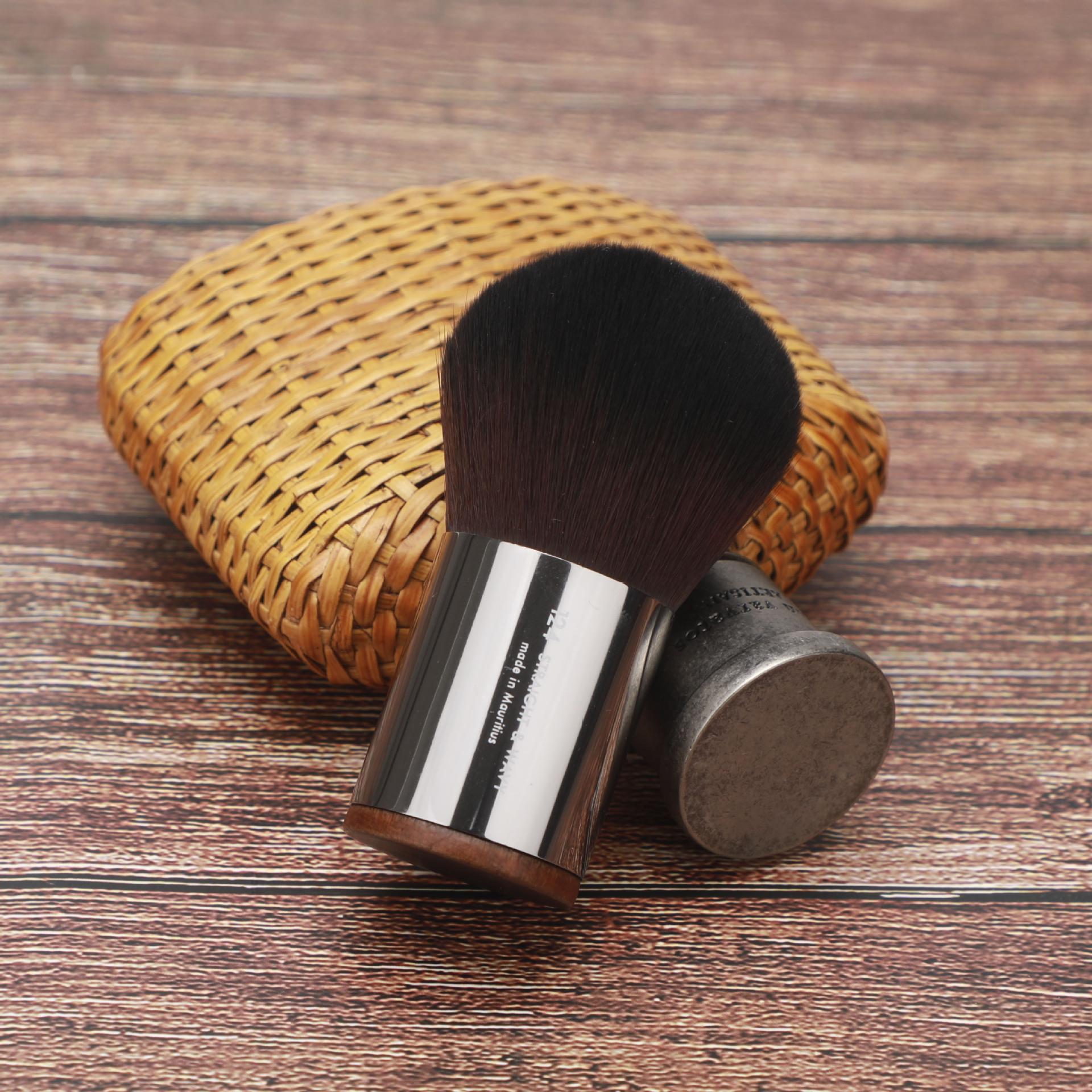 

Cangzhou F124 Mushroom Head Large Blush & Setting Powder Travel Brush Set