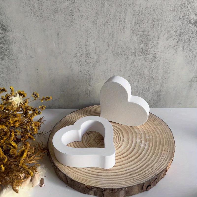 Hollow Love Plaster Decoration Mold DIY Handmade Heart Shape Candle Gypsum Silicone Mold Valentine's Day Gift Home Decoration