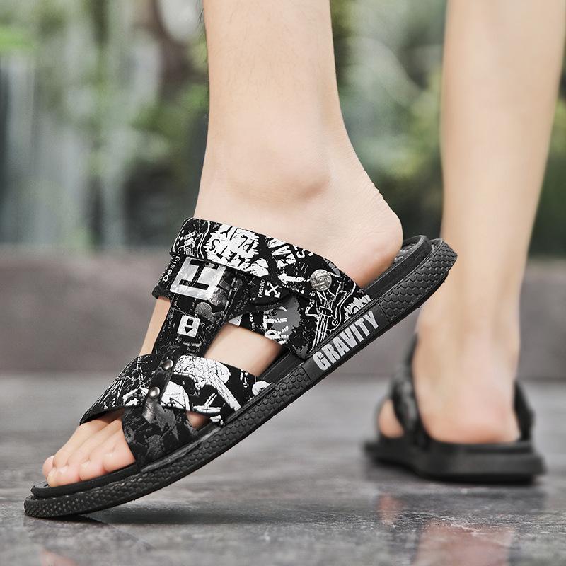 Men's Trendy Sandals Fashion Korean Version Versatile Beach Sandals Non-slip Soft Sole Dual-purpose Driving Outside Slippers