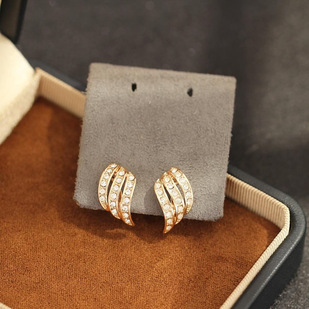 Classic Simple and Versatile Diamond-encrusted Gold and Silver Feather Earrings 925 Silver Needle Earrings Without Ear Piercings, Ear Clips, Earrings