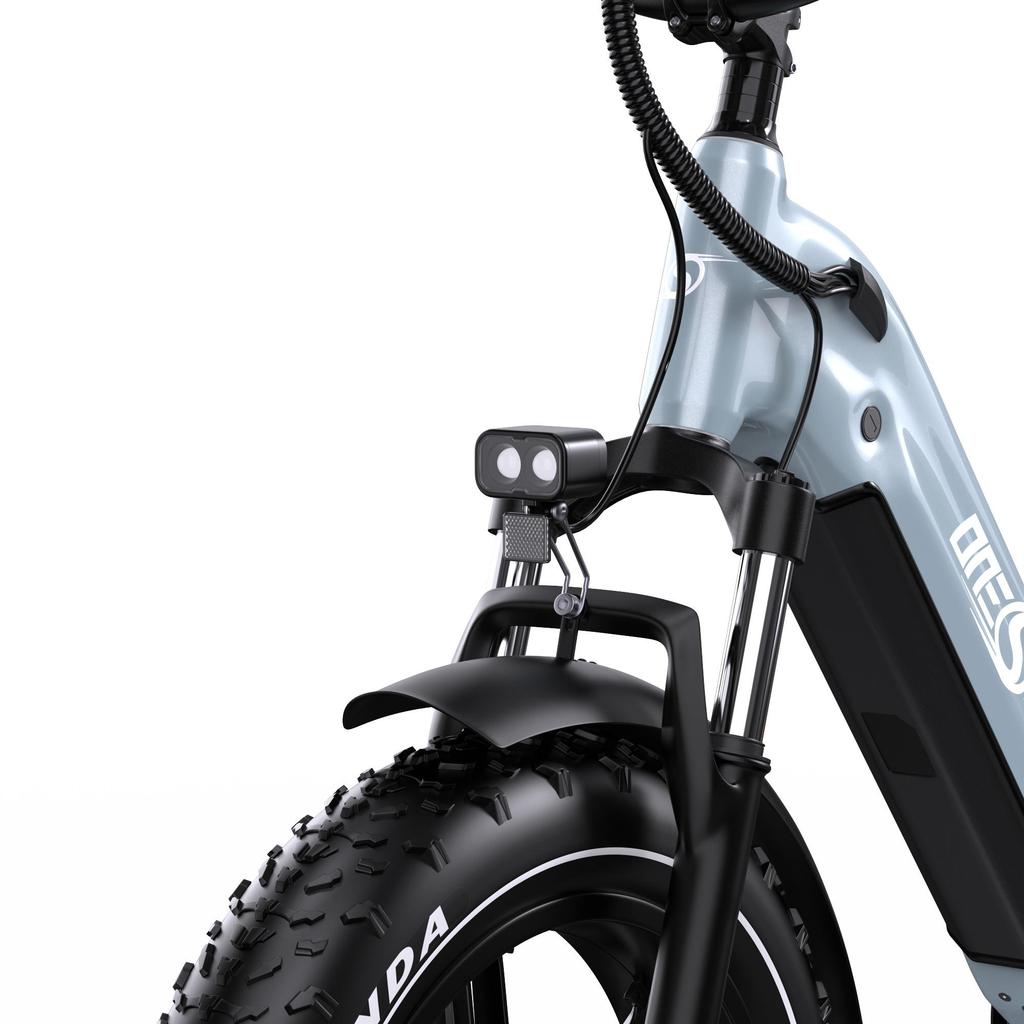 ONESPORT OT08 Is a 20-inch Fat Tire City Electric Bicycle. It Is Equipped with a 48V 500W Motor and Has a Maximum Range of Up To 90 Kilometers.