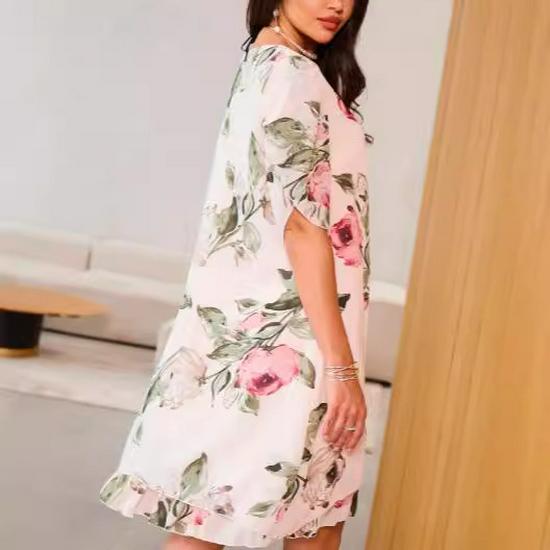 Loose Fit Chiffon Dress with Trendy Floral Print and Round Neck