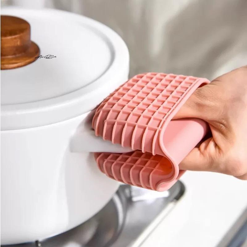 1/2 Stück Hitzebeständige Silikonhandschuhe Isolierter Handhalter für Backofen Mikrowelle Anti-Rutsch Küchenplattenmatte Gadgets