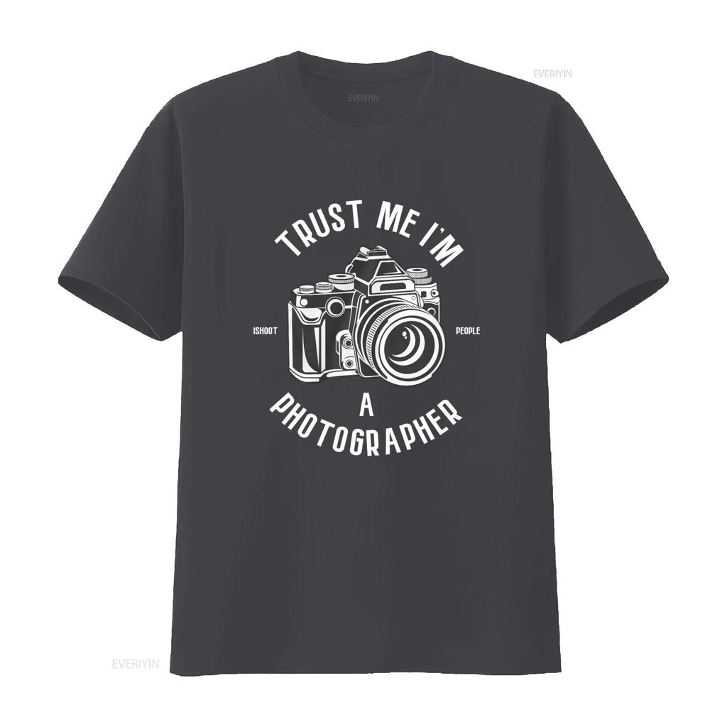 Trust Me Im A Photographer T Shirt I Shoot People Design for Photography Lovers Vintage Washed Stretched Versatile Breathable