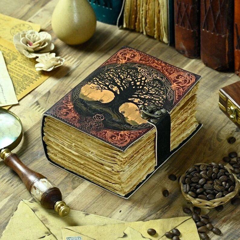 

Гримуар кожаный журнал дерево жизни винтажный скетчбук для мужчин и женщин 7 x 5 in