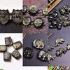 Cristais de Joias Esculpidas em Obsidiana Dourada