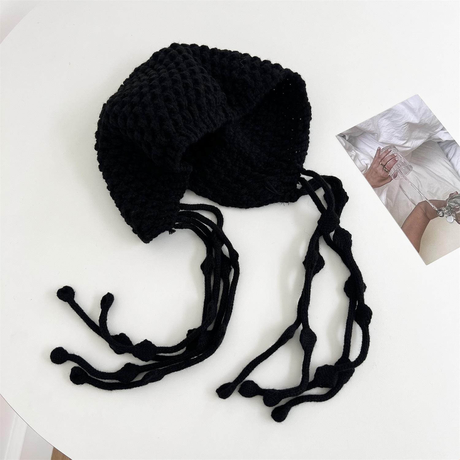 

Вязаная шапка с кисточками ручной работы для женщин на зиму, новый этнический стиль, полая, с защитой ушей и теплая шерстяная шапка Лей Фэн 54-59cm