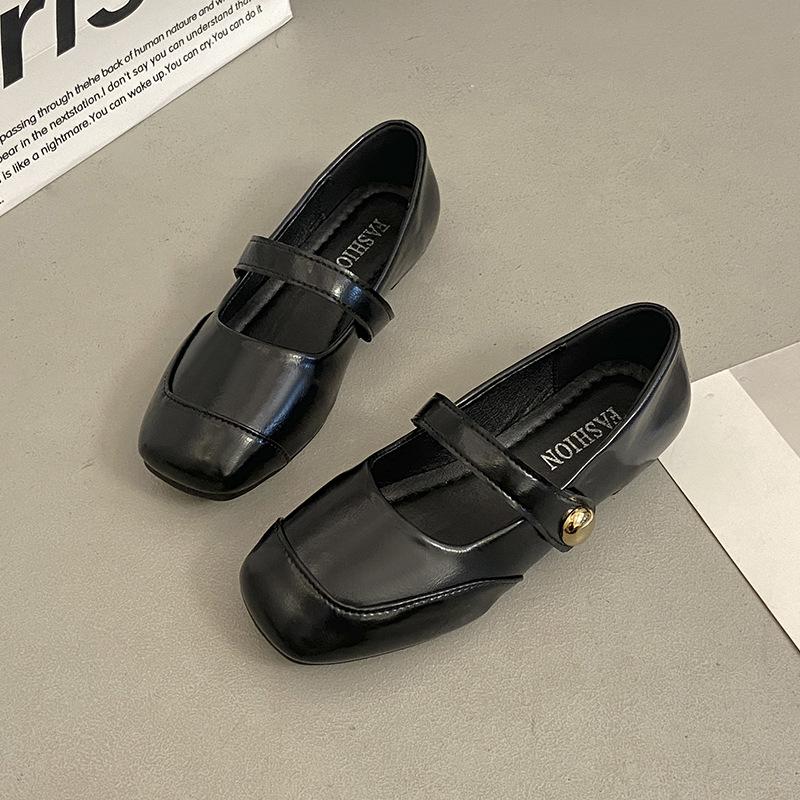 

Temperament square head shallow mouth Mary Jane single shoes female flat 2025 spring and summer Korean version gentle fairy style thick heel small le 39 чёрный