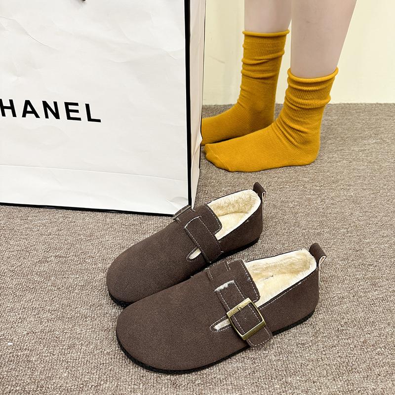 Fashion 2024 Women Minimalist Slip on Designer Baotou Lightweight Sandals Winter Fashion Warm Plush Cozy Home Slippers Shoes for Women