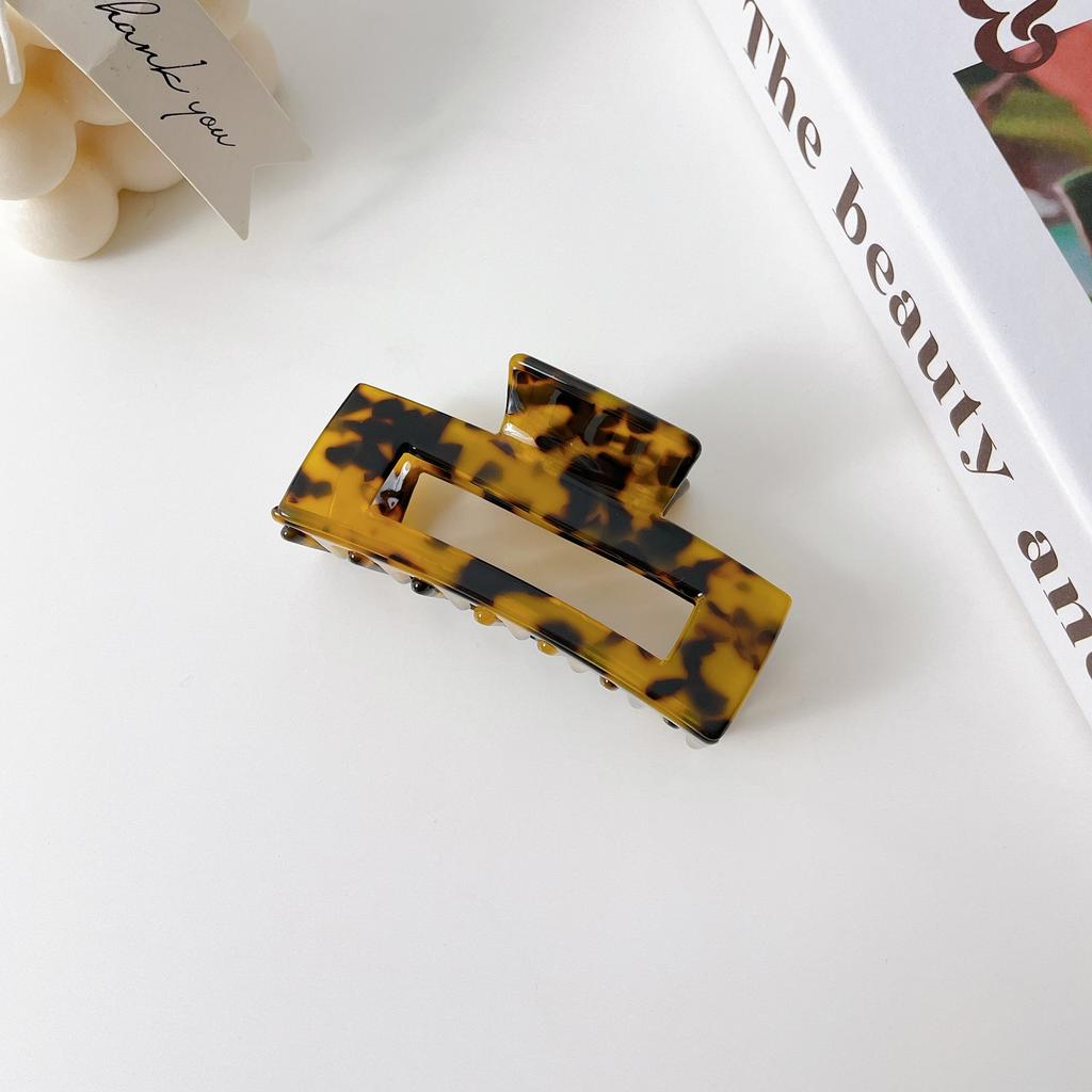Acetate Korean Fashionable Hair Clip For Women With Elegant Square Design In Colors Multiple