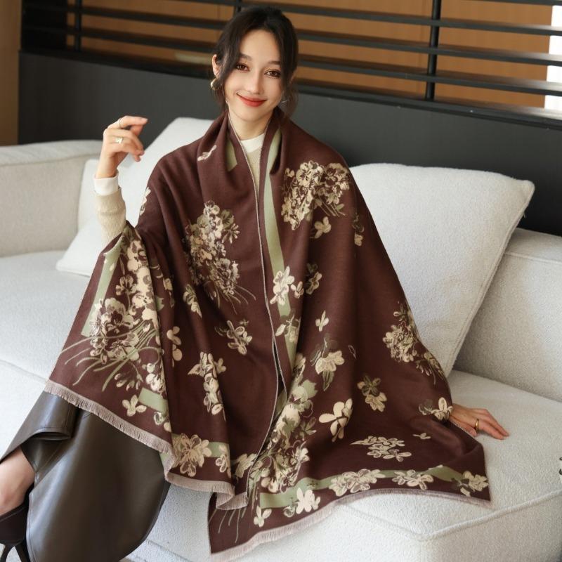Gradual change flower imitation cashmere scarf women's high sense double-sided jacquard shawl retro scarf