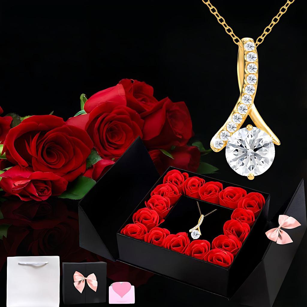 Charming Micro-Inlaid Diamond Pendant Necklace – Fresh, Lovely, and Fashionable Bone Chain