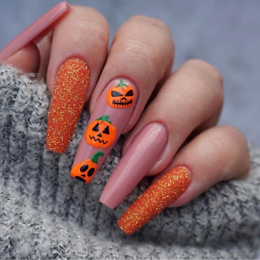 2025 New Halloween Wear Nail 3D Three-dimensional Nail Art False Nails European and American Spider Bat Nail Pieces