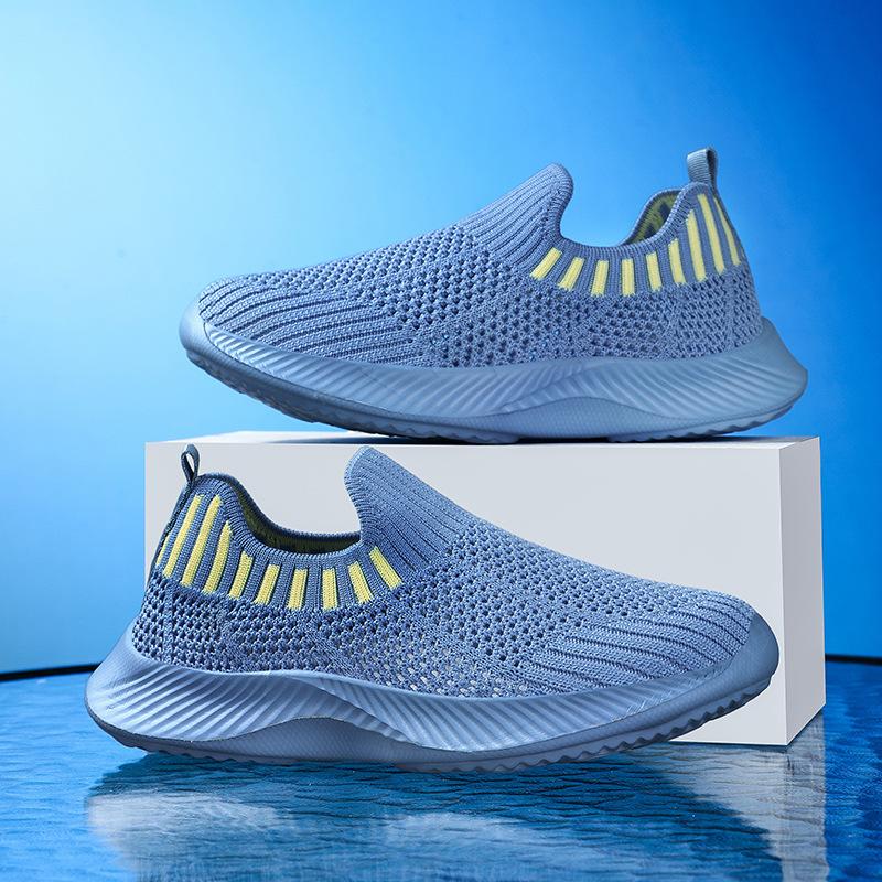 Children's shoes 2025 summer new one-pedal breathable fly-woven mesh lightweight boys and girls sports and leisure shoes tide