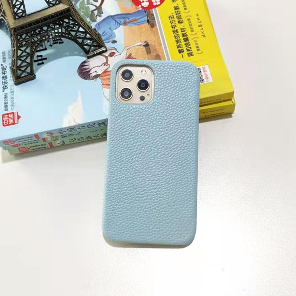 The new lychee pattern is suitable for 15/17 Apple mobile phone case, half pack of 16pro/16promax mobile phone case.