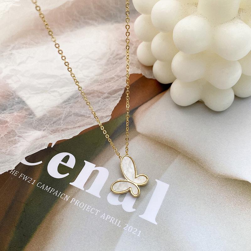 Butterfly Necklace with Mother of Pearl Pendant - Versatile High-End Sweater Chain for Autumn/Winter Jewelry