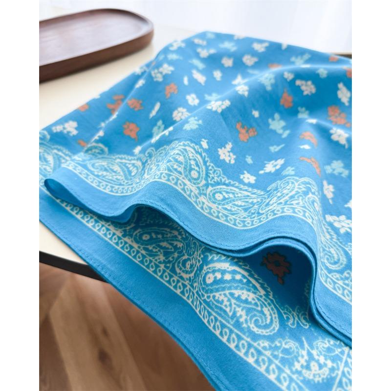 Women S Floral Printed Cotton Small Square Scarf Elegant Sunscreen Decorative Neck Scarf