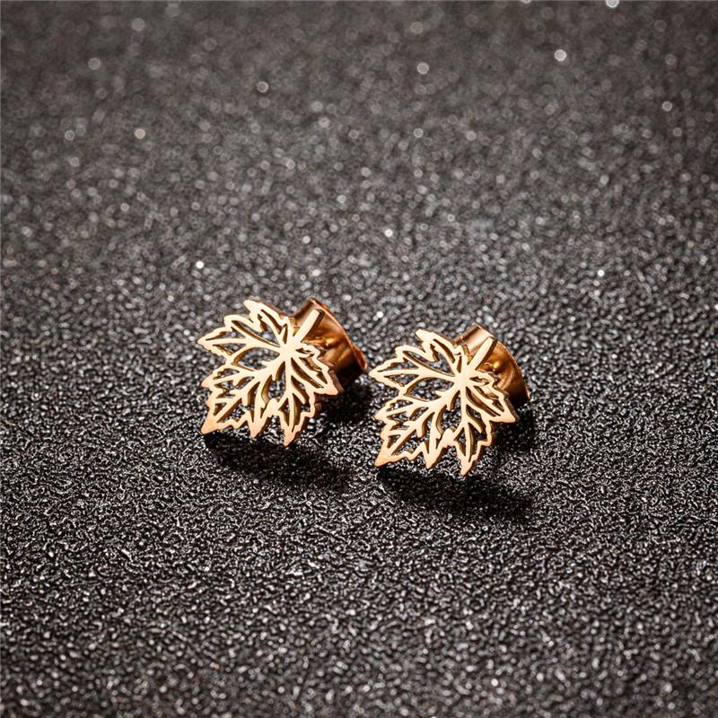 Boho Stainless Steel Earrings Exquisite Maple Leaf Stud Earrings Women Plant Amulet Jewelry brincos para as mulheres