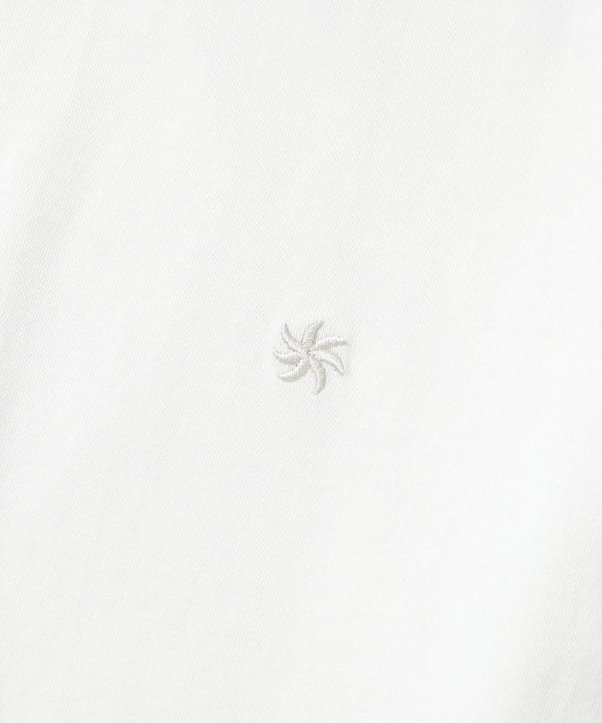 KIIMUIR [Crop] Contrast Roll-Up Crop Short Sleeve T-Shirt_White