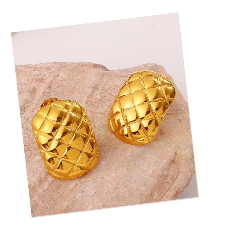 Trendy Plaid Metal Stud Earrings for Women - Elegant and Versatile European & American Style